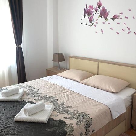Butterfly Apartment Сибиу Экстерьер фото