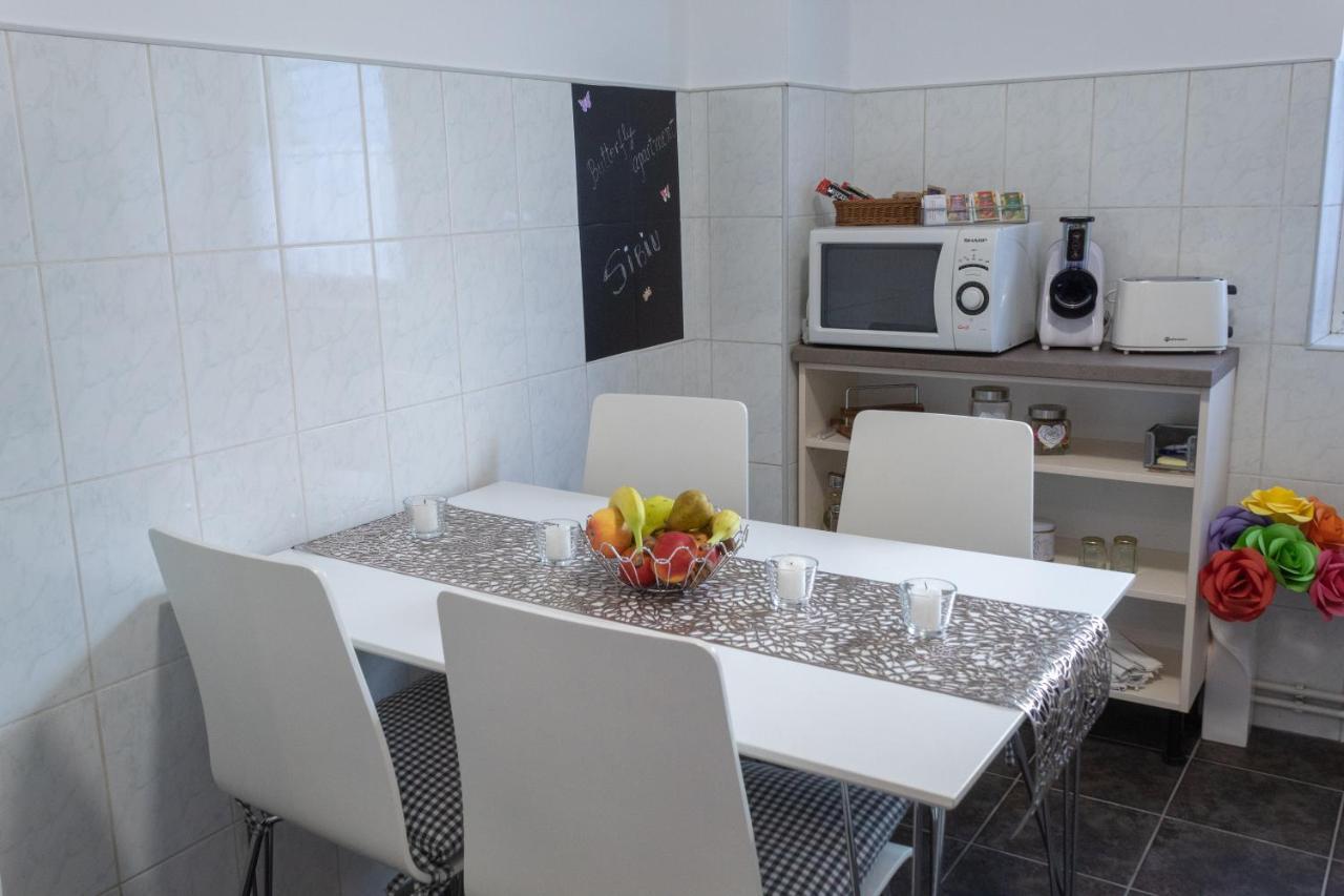 Butterfly Apartment Сибиу Экстерьер фото